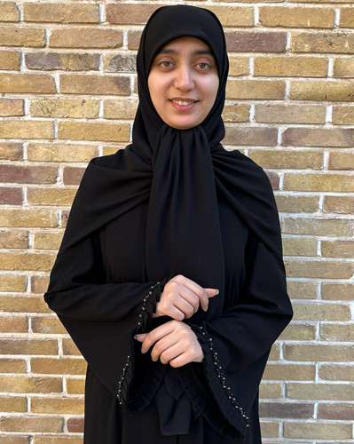 روسری ثنا مشکی