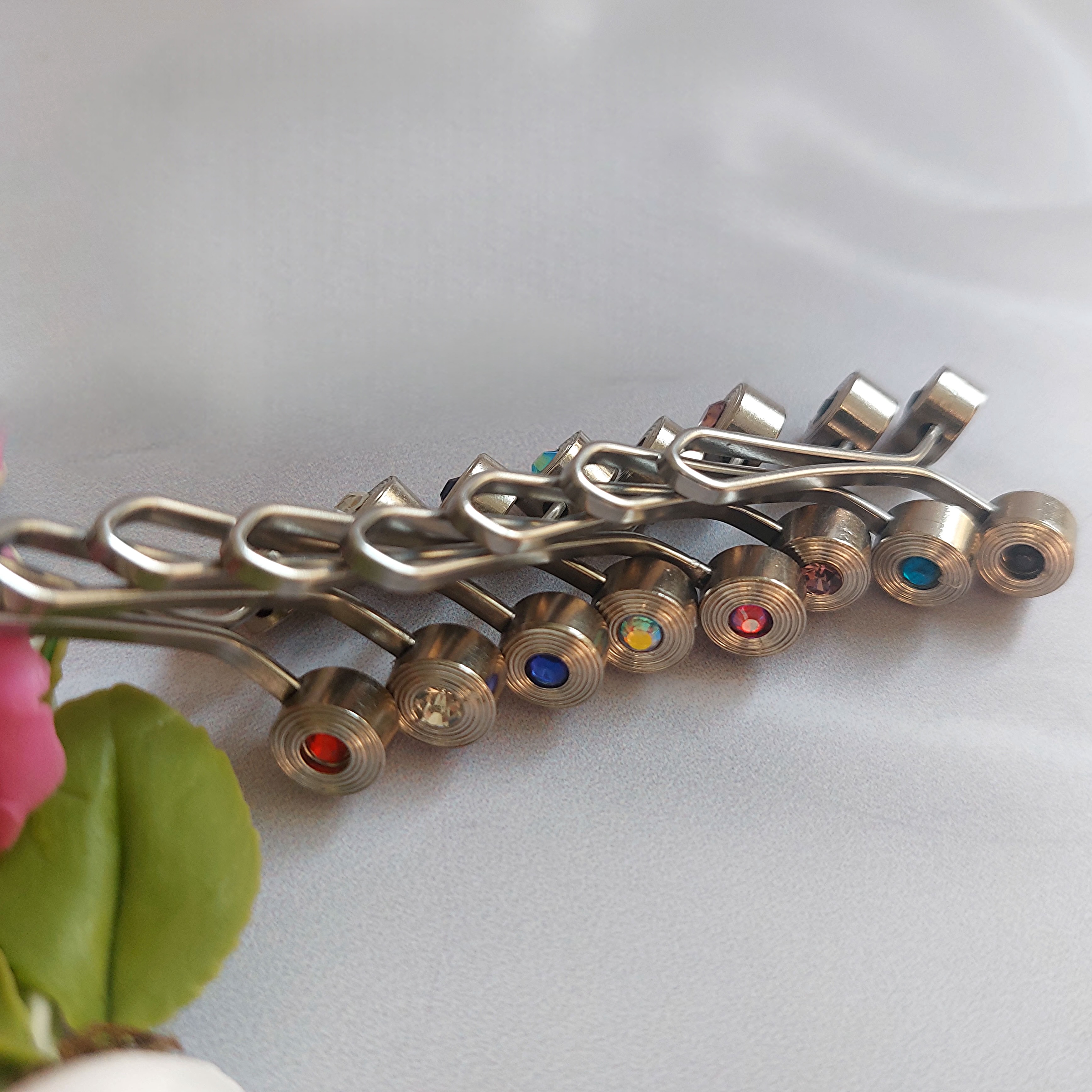 گیره روسری استیل نگین دار