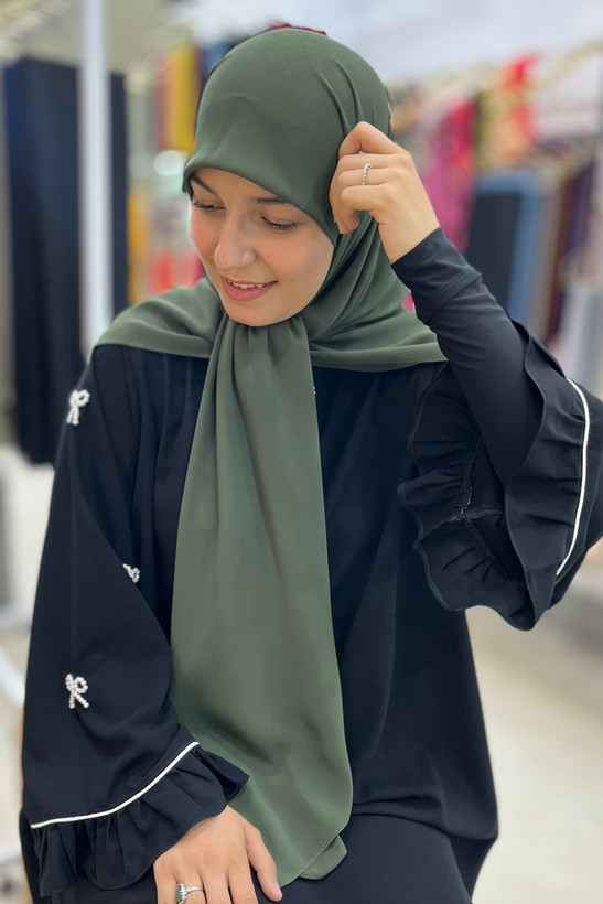 روسری ثنا سبززیتونی کش دار حریرنخ